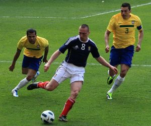 720px-scott_brown_scotland_v_brazil
