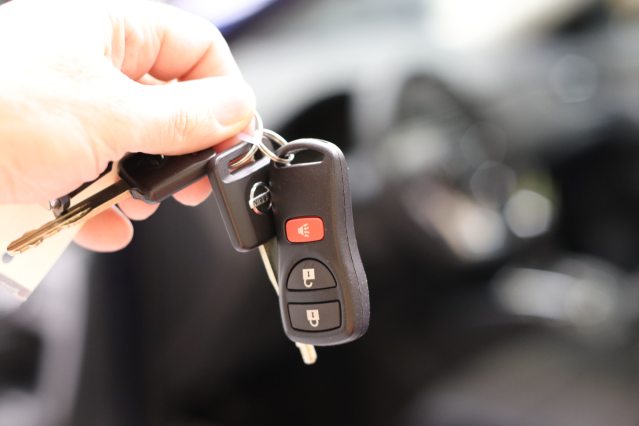 car-buying-car-dealer-car-keys-724330